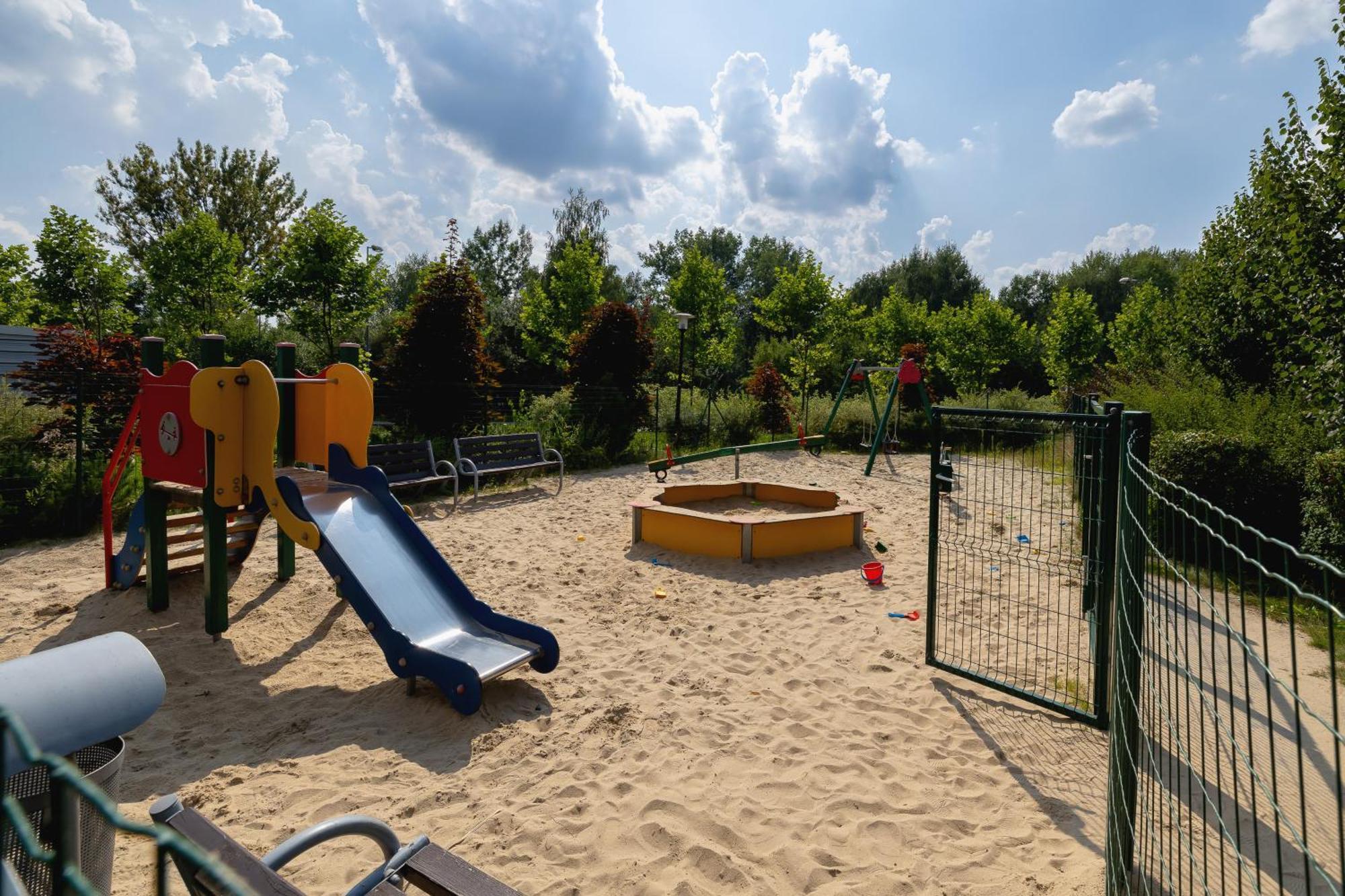 Tysiaclecia Next To Park Slaski By Renters Apartament Katowice