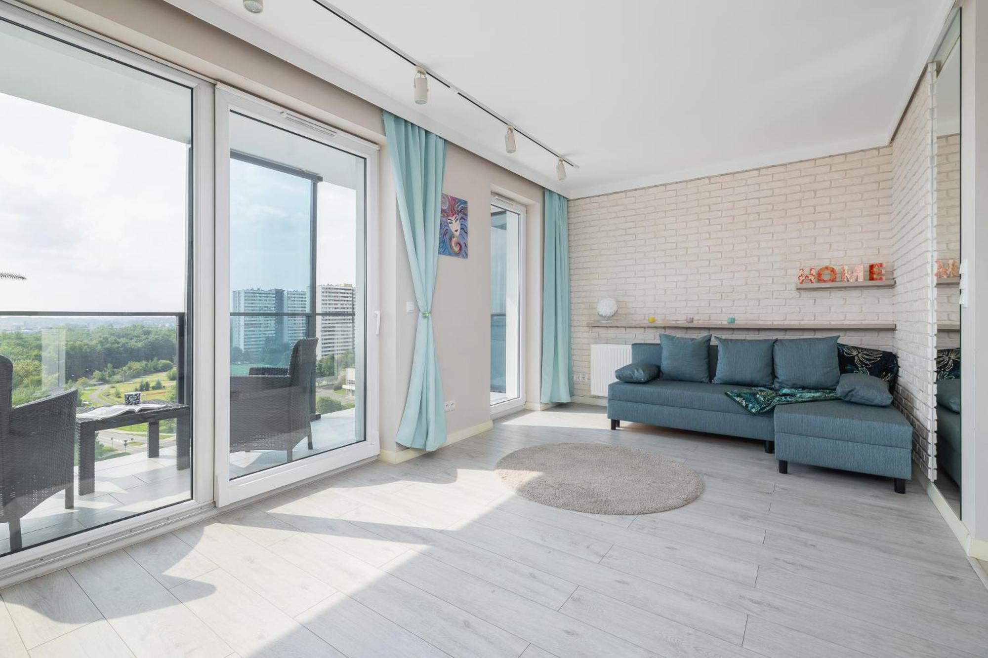 Apartament Tysiaclecia Next To Park Slaski By Renters Katowice